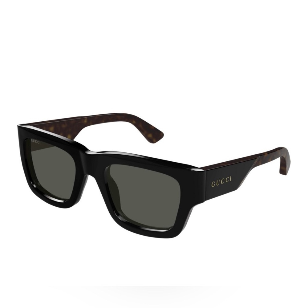 Gucci Women's Oxblood Sunglasses New In Box